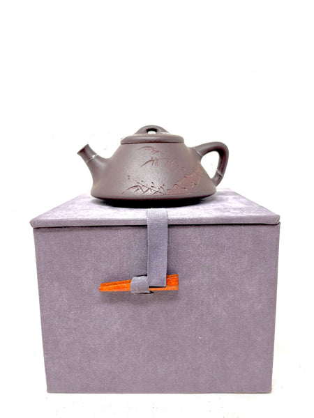 Yixing tea pot Argilla Zini  ( unico pezzo)