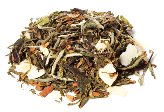 Mandorlo Selvatico -  - Un tè dall’animo autentico in cui l’equilibro del tè verde Sencha si combina alla purezza del tè bianco Pai mu tan. Un aroma gentile all’olfatto che coinvolgerà le v